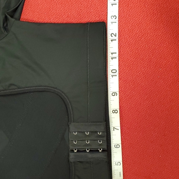 Fullness BLACK arm shaper slimming top posture Medium NWOT - Picture 9 of 12